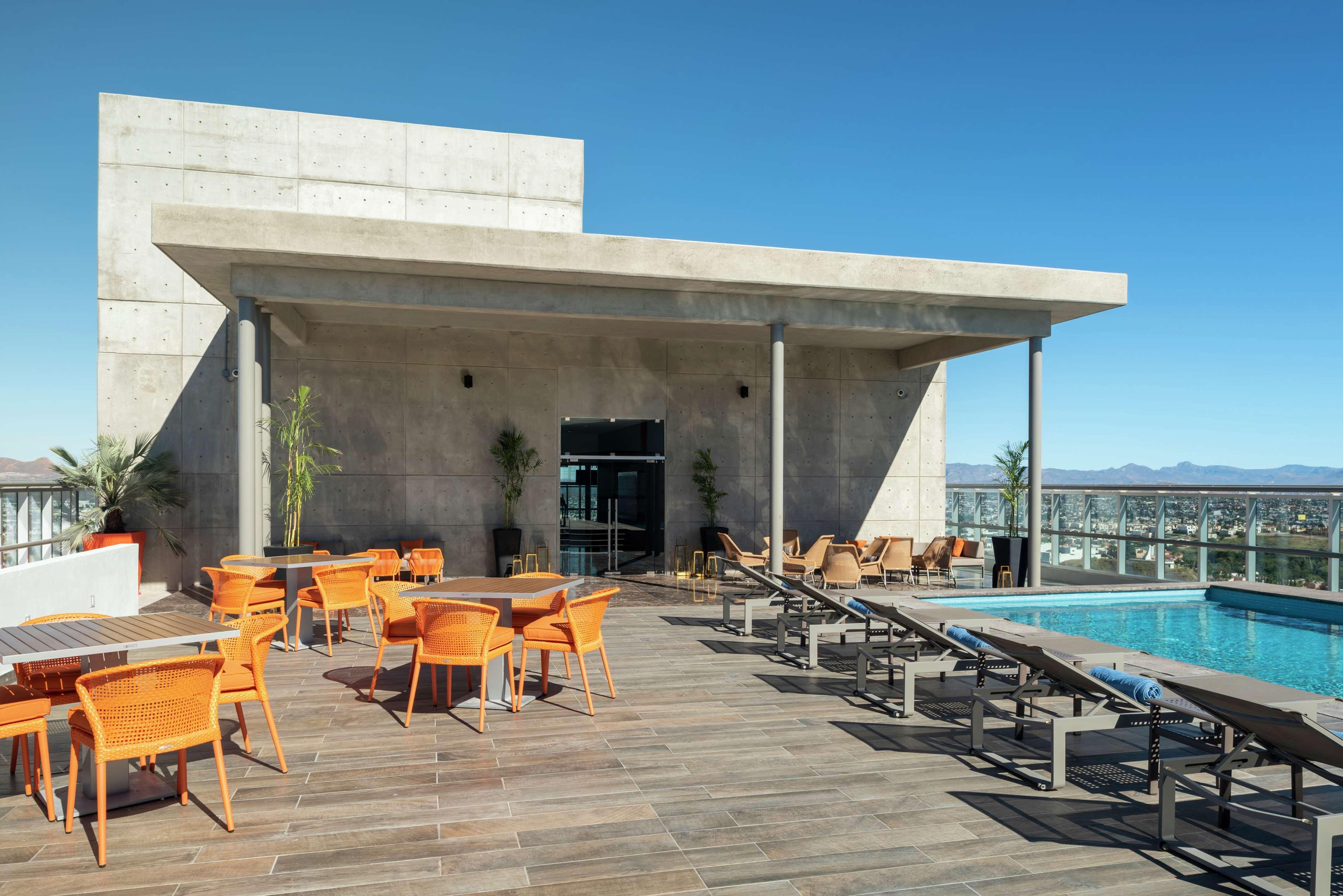 Hilton Garden 3*