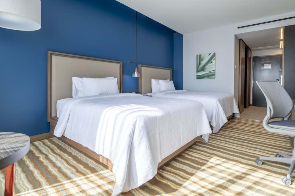 Hilton Garden
